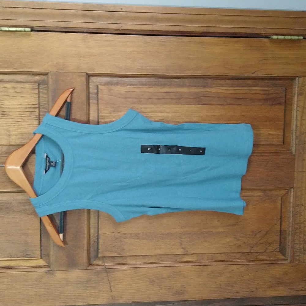 NWT BR knit top.